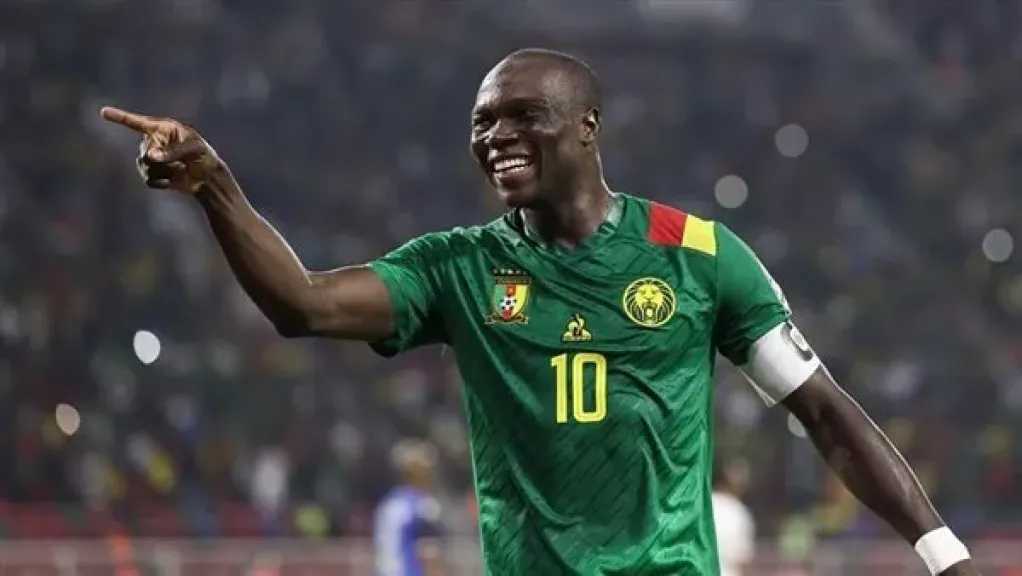 تقارير: صامويل إيتو متهم بالتدخل في استبعاد أبو بكر من قائمة الكاميرون لأمم إفريقيا