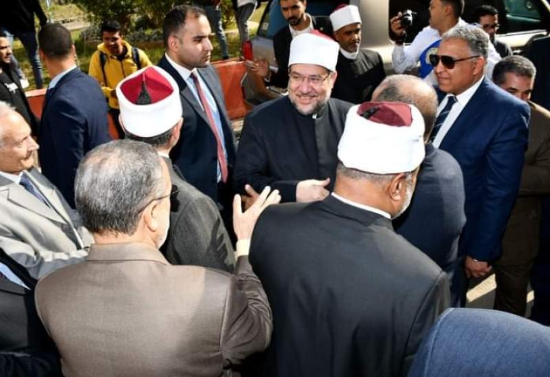 وزير الأوقاف خلال الافتتاح 