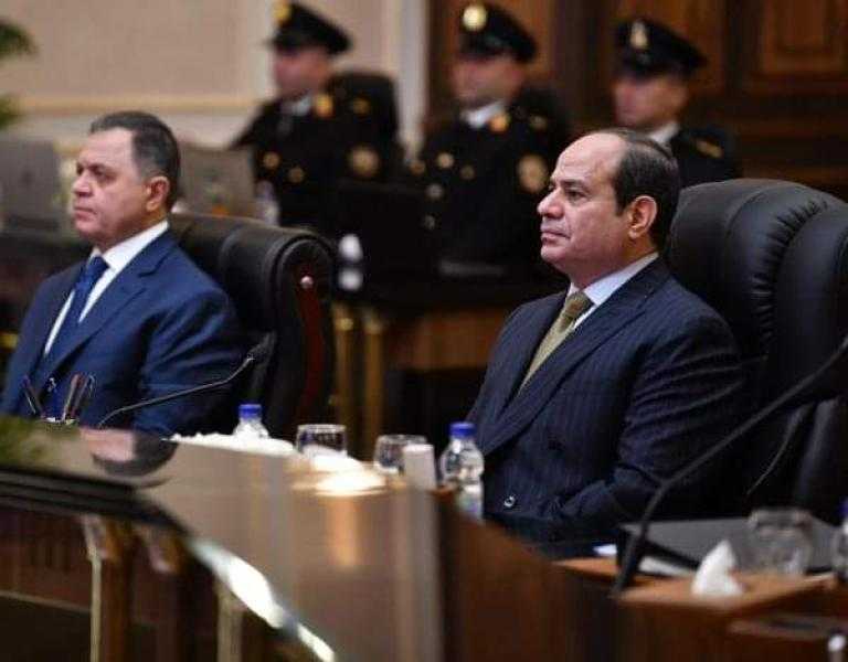 الرئيس السيسي يتفقد أكاديمية الشرطة ويحضر اختبارات كشف الهيئة للطلاب