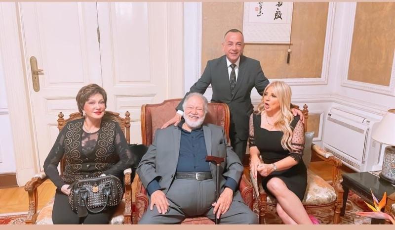 شاهد.. ندى بسيوني برفقة يحيى الفخراني ولبلبة في أحدث ظهور لهم