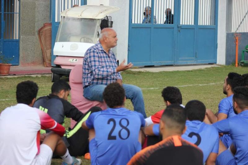 نادي الزرقا يفاوض طارق جمال خلفا لـ حواس