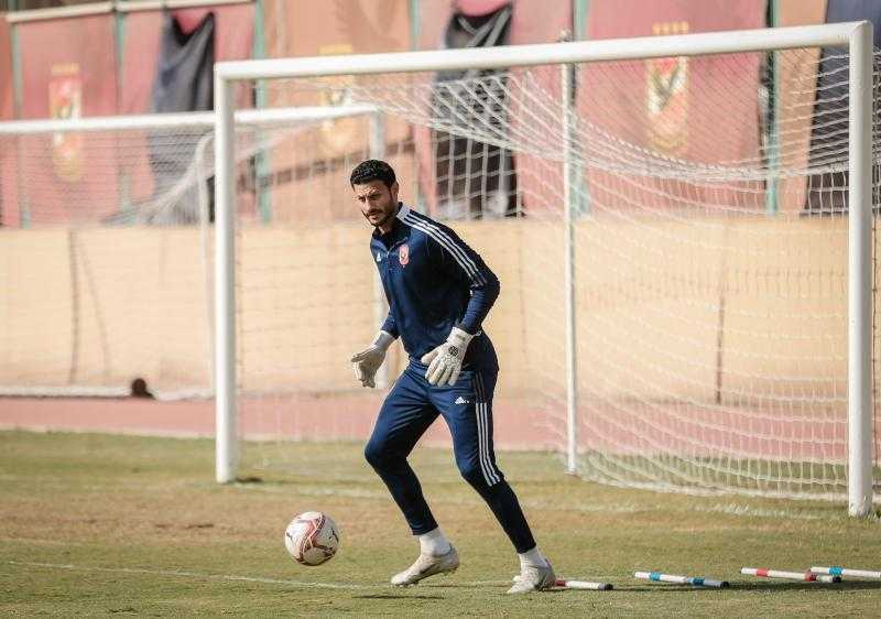 ميدو يدافع عن محمد الشناوي ويهاجم جماهير الأهلي