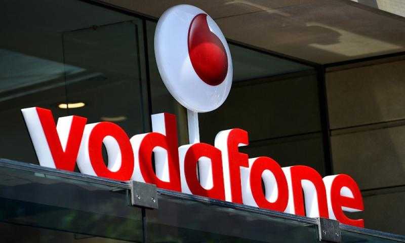 عمرو أديب: «فوداكوم اشترت حصة من فودافون محدش فتح بؤه»