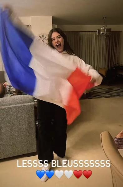 بحركات طفولية.. هنادي مهنا تحتفل بفوز المغرب من داخل منزلها