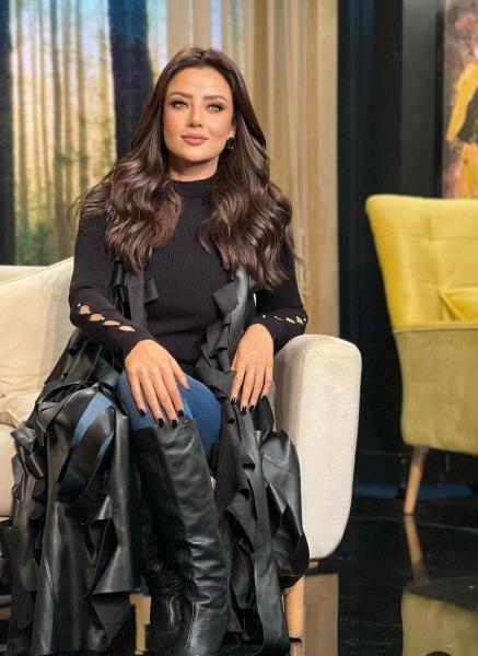 لماذا هاجم الجمهور رضوى الشربيني في أحدث ظهور لها؟