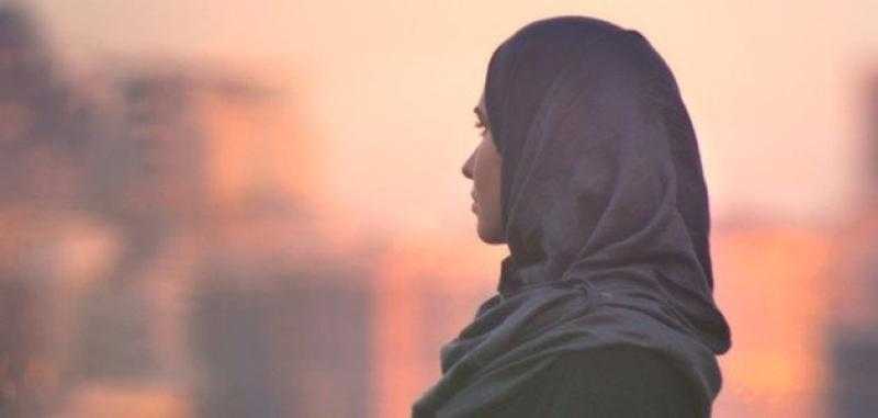 هل يجوز خلع الحجاب أمام ابن الخالة؟.. الإفتاء تُجيب
