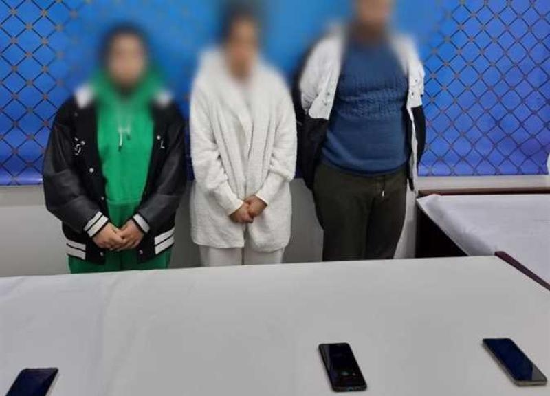 هدير عاطف عقب القبض عليها