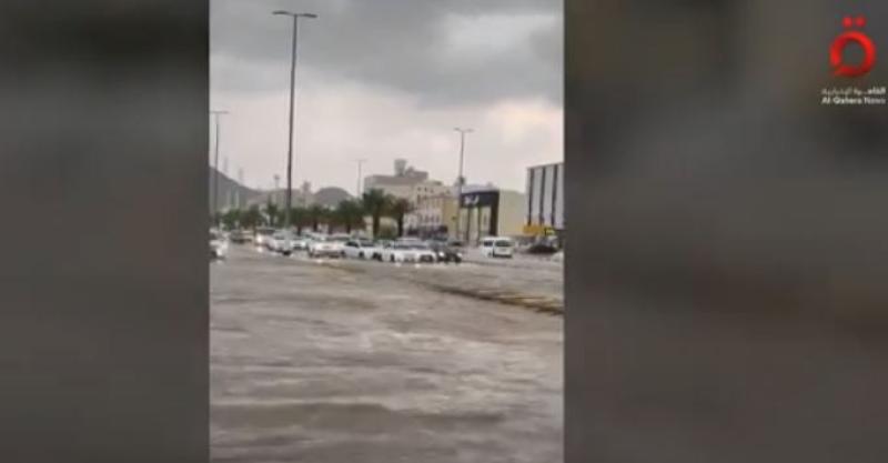 تعليق الدراسة بالسعودية اليوم لسوء الأحوال الجوية.. «فيديو»