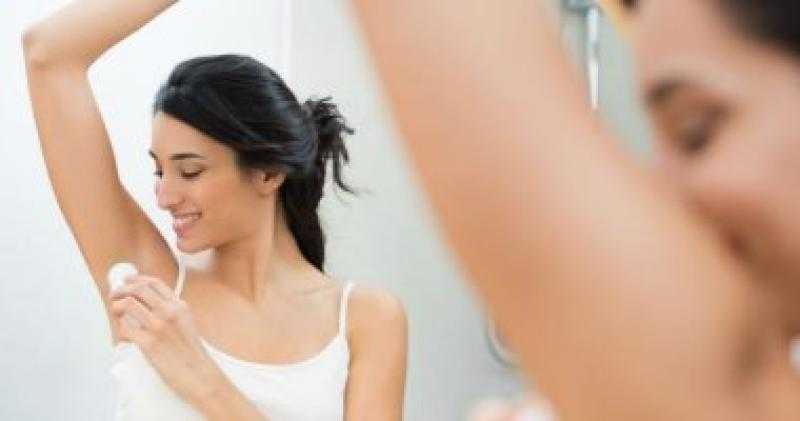 وصفات طبيعية للتخلص من رئحة العرق الكريهة