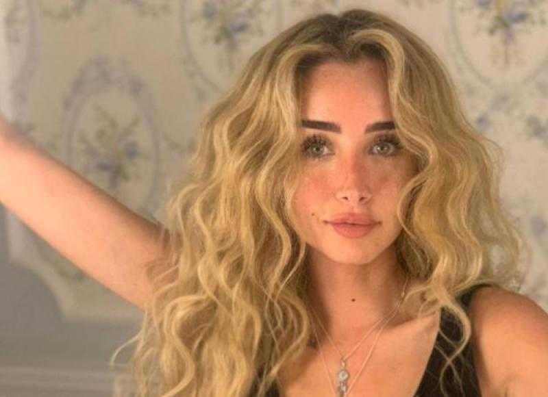 الفنانة هنا الزاهد برفقة شقيقتها في أحدث ظهور لها عبر إنستجرام