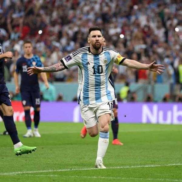 الأرجنتين تتأهل لـ نهائي كأس العالم 2022 بعد الفوز على كرواتيا بثلاثية نظيفة