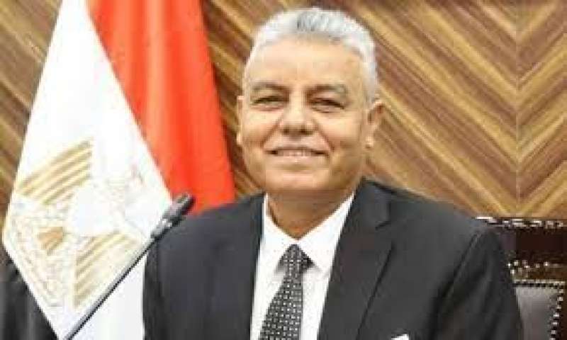 رئيس جامعة جنوب الوادي 