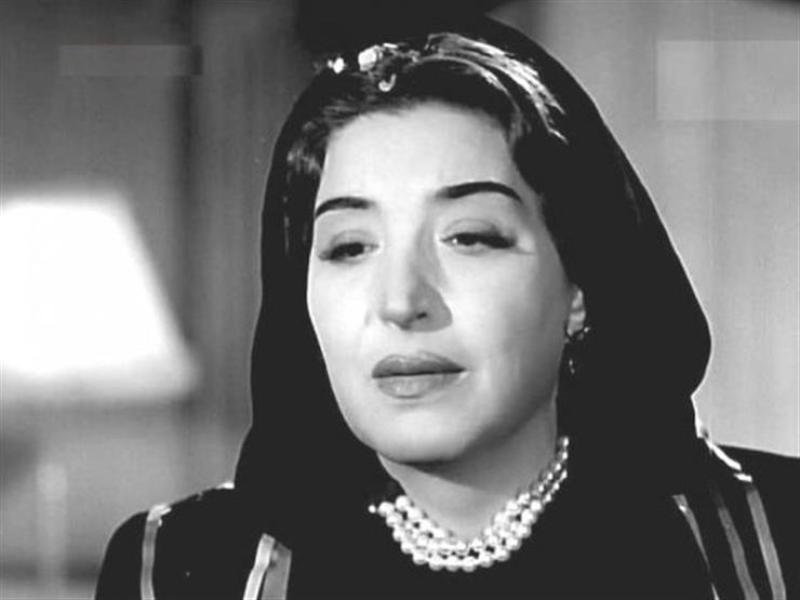 عزيزة أمير