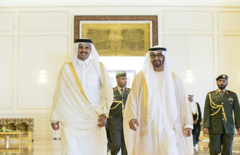 محمد بن زايد وأمير قطر