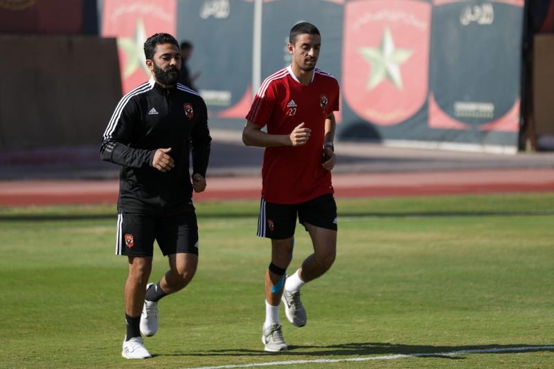 مران الأهلي| «طاهر» يبدأ تدريبات الجري