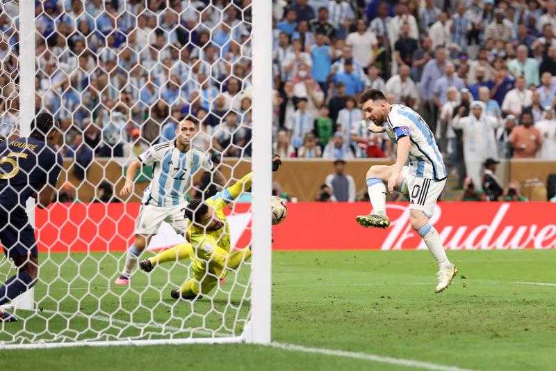نهائي كأس العالم 2022.. ميسي يسجل الهدف الثالث للأرجنتين