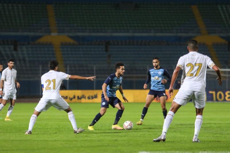 بيراميدز وأسوان