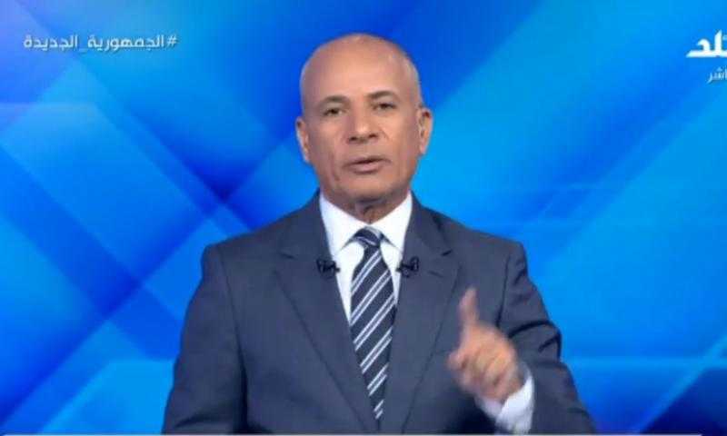 أحمد موسي ينفعل على الهواء بسبب شائعات بيع وتأجير قناة السويس.. فيديو
