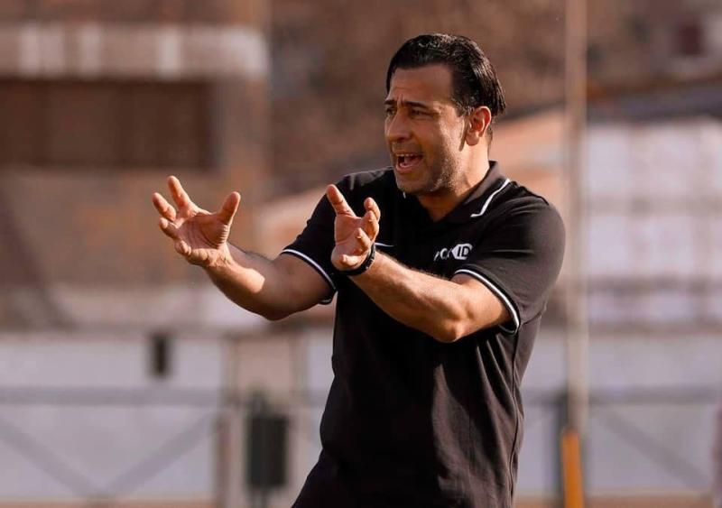 مدرب فولفسبورج السابق: لا يوجد لاعب مصري يستطيع اللعب في الدوري الألماني «خاص»