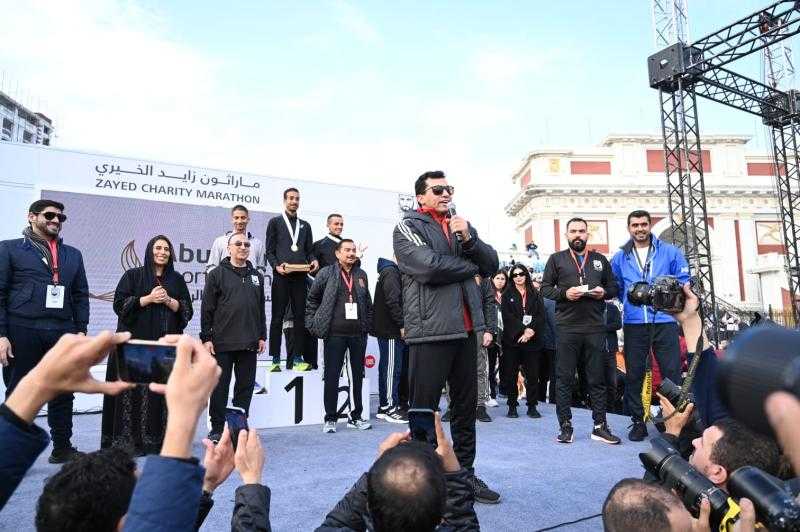 وزير الرياضة ومحافظ الإسكندرية يُتوجون الفائزين بماراثون زايد الخيري