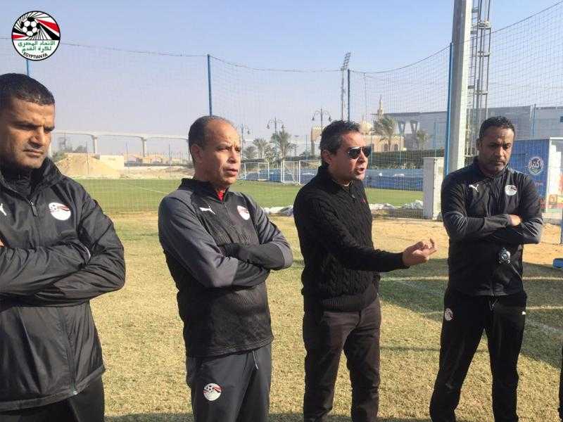 منتخب الشباب يخوض مرانا صباحيا بحضور محمد بركات