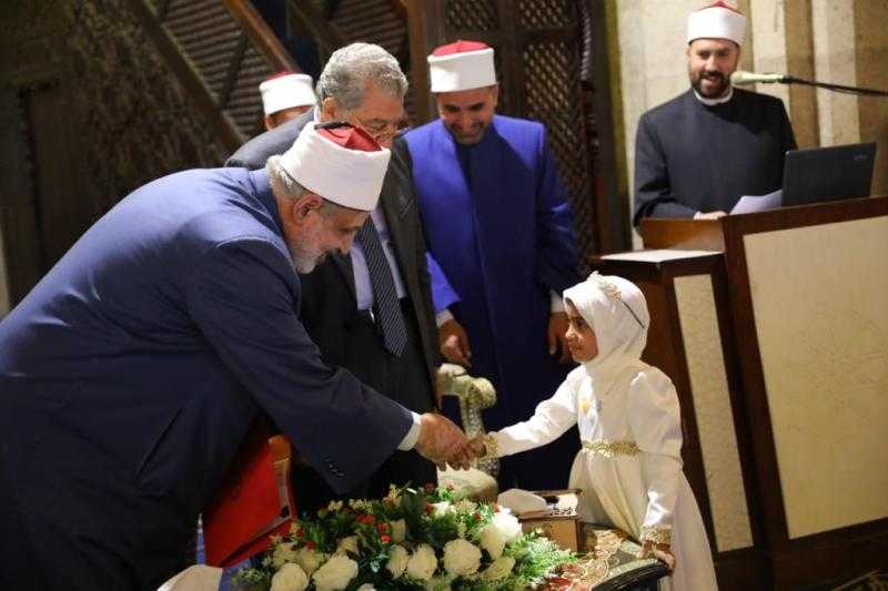 الفتيات يتصدرن الفائزين في مسابقة بنك فيصل الإسلامي لحفظ وتجويد القرآن الكريم