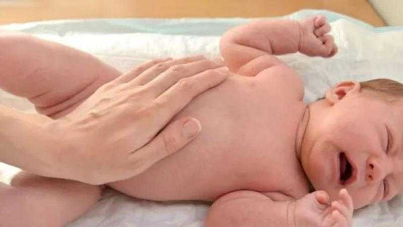 ملوش علاج.. استشاري يكشف عن مرض يصيب الأطفال والرضع.. فيديو