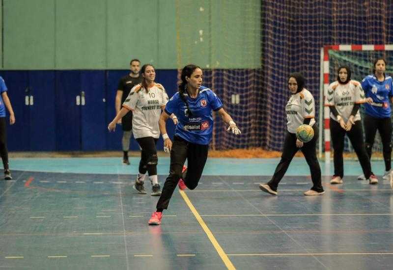 سيدات يد الأهلي يفوز على أصحاب الجياد في الدوري