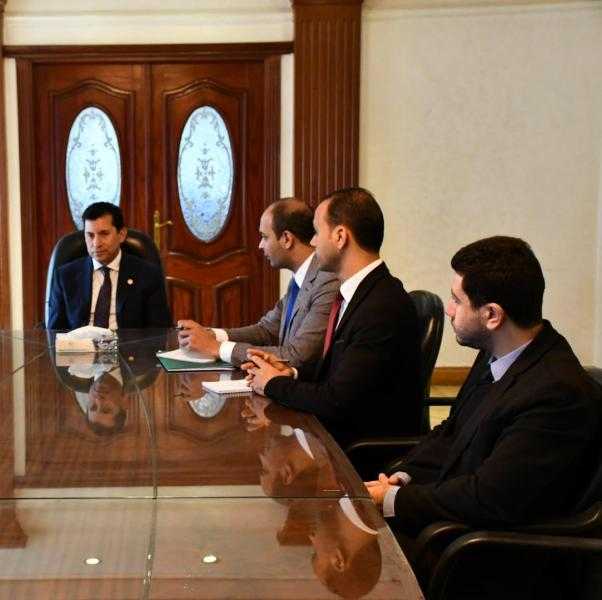 وزير الرياضة يوجه بإنشاء مركز معلومات للاعبي كرة القدم أبناء الجاليات المصرية بالخارج