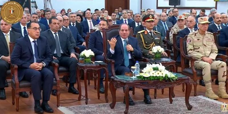 السيسي للمصريين: «قولتوا مصر في رقبتك وأنا والله أمين عليها»