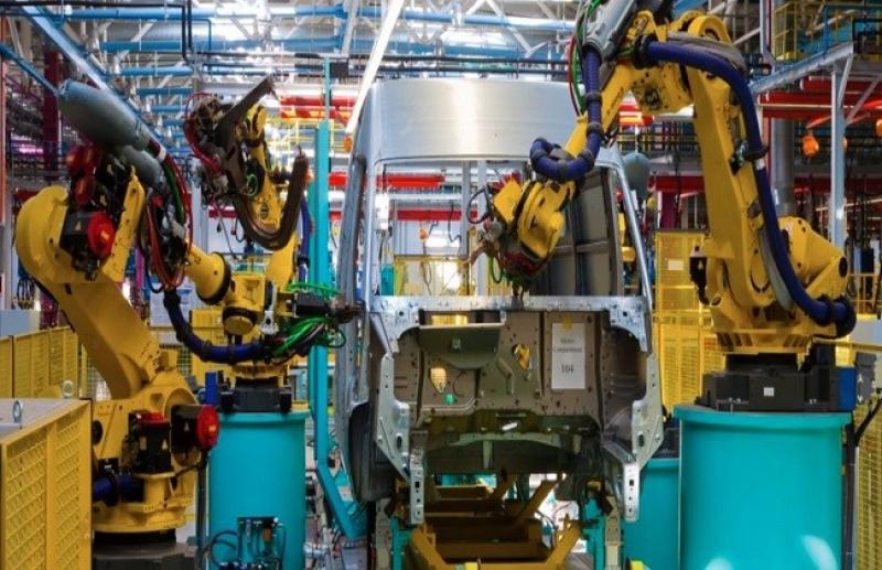 خبير: ثلث سكان مصر يعملون بقطاع الصناعة.. «فيديو»