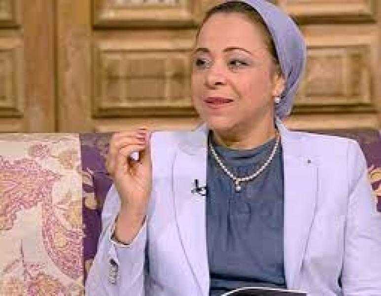 نهاد أبو القمصان: صندوق دعم الأسرة المصرية يحافظ على الأبناء في هذه الحالة.. فيديو
