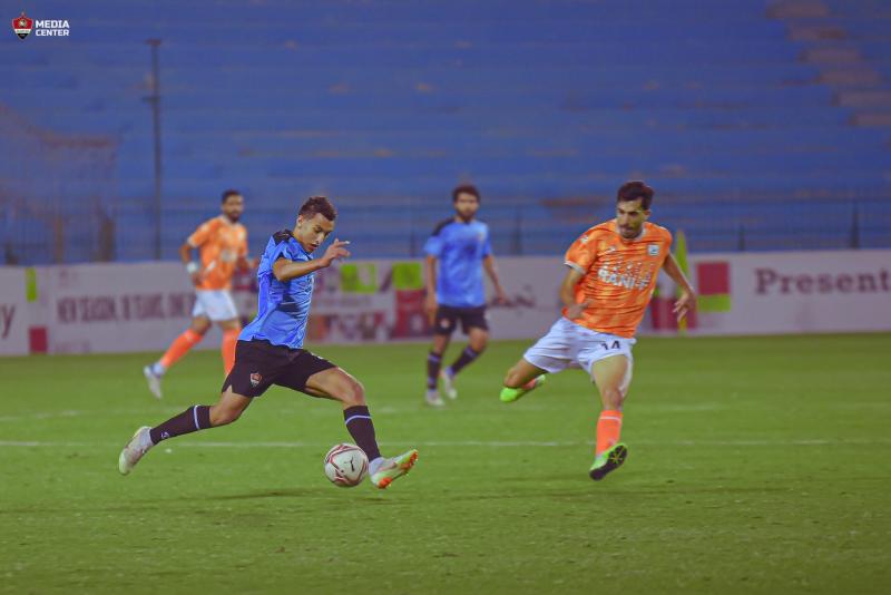 لقطة من الدوري الممتاز 