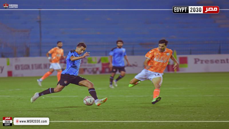 لقطة من الدوري الممتاز 