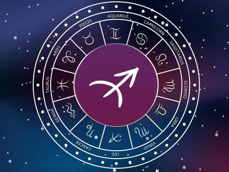 خبيرة تارو: «السجادة الحمرا هتتفرش لمواليد برج القوس في 2023».. فيديو