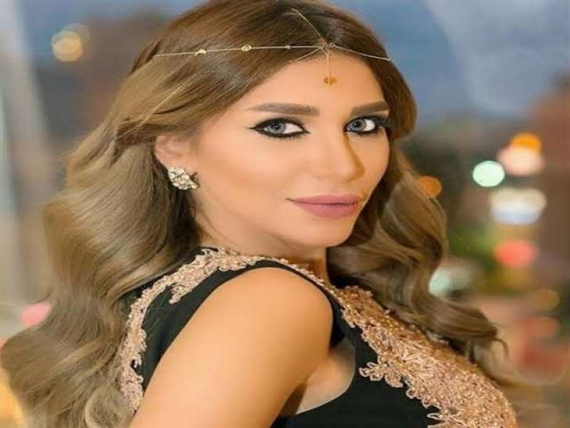 سارة نخلة 