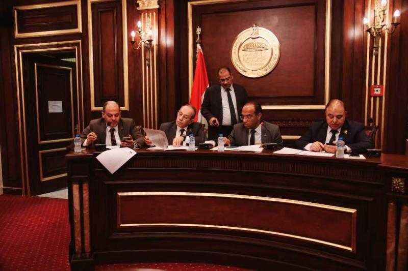 لجنة الصحة بمجلس الشيوخ
