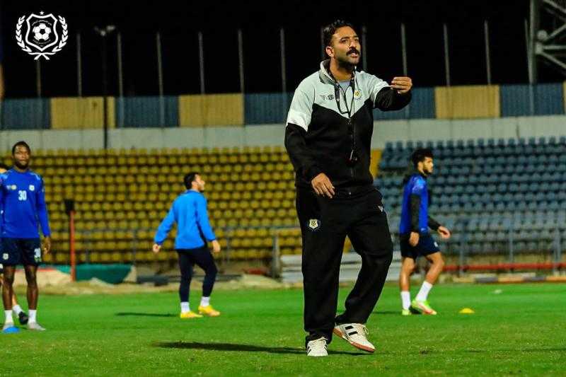 رئيس الإسماعيلي يفجر مفاجأة جديدة بشأن التعاقد مع ميدو