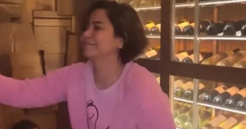 بـ «وزن زائد».. ظهور صادم لـ شيرين عبد الوهاب من لبنان