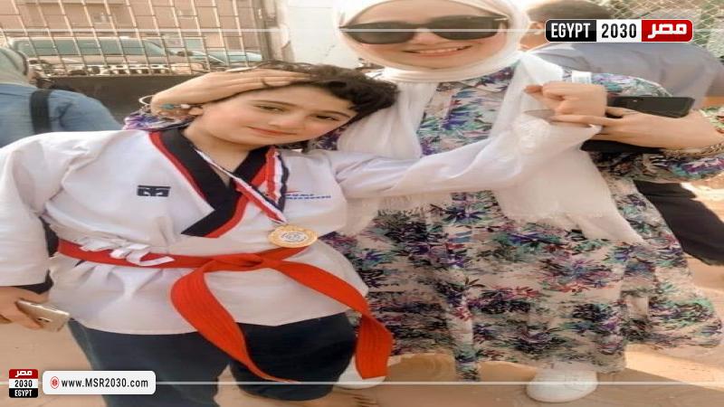 مالك ووالدته