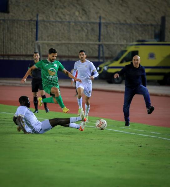 أسوان يخطف فوزًا قاتلًا من المصري البورسعيدي