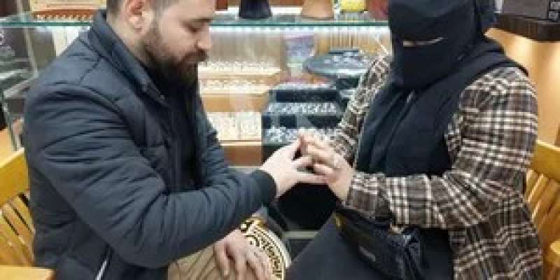 عروسان شبكة الفضة