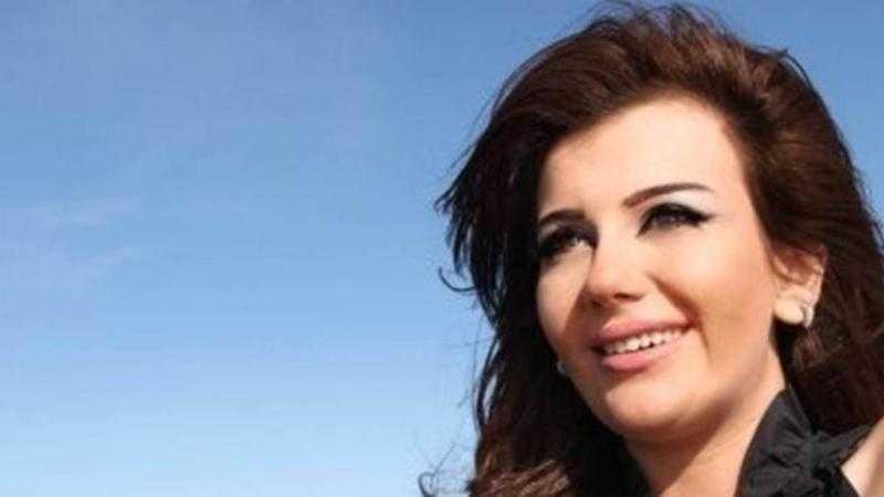 إطلالة باللون البينك.. يارا نعوم برفقة بناتها وزوجها من أحدث ظهور لها عبر إنستجرام