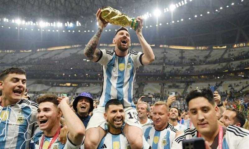 مدرب الأرجنتين يكشف موقف ميسي من المشاركة في كأس العالم 2026