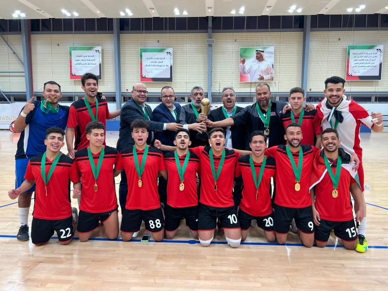 تكريم منتخب مصر للجامعات لكرة الصالات بالامارات