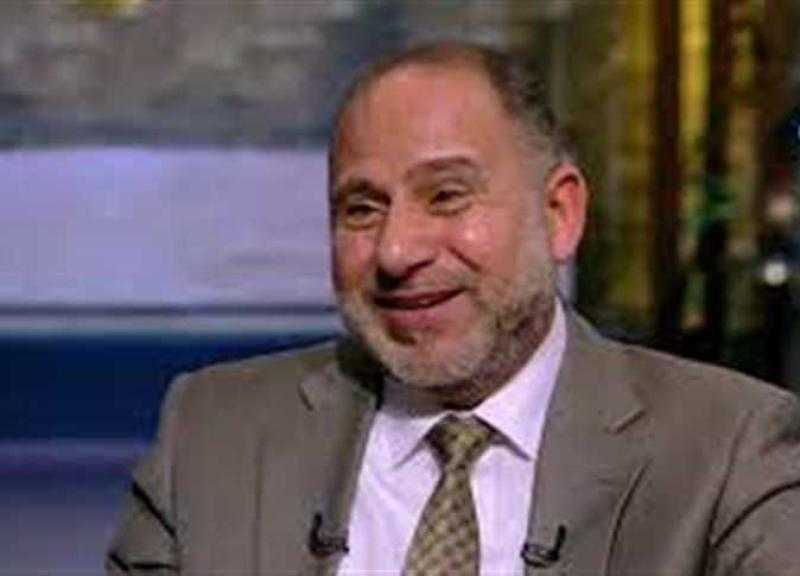 نصيحة ذهبية من طبيب نفسي للأسر مع بداية العام الجديد.. «فيديو»