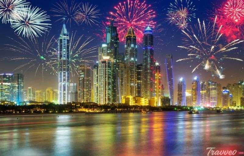 الإمارات: رأس الخيمة تستقبل العام الجديد بعرض ألعاب نارية يحطم رقمين ”بجينيس”