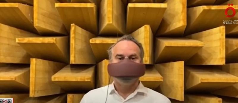 تفاصيل اختراع ”القناع الصامت” لإجراء المكالمات.. «فيديو»