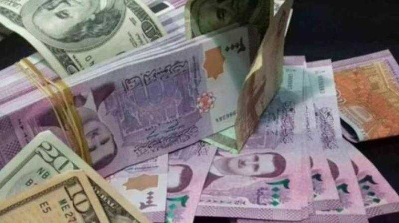 سوريا ترفع سعر صرف الدولار إلى 4522 ليرة