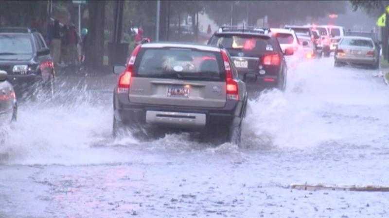 الأرصاد تحذر: أمطار رعدية تضرب 6 محافظات خلال ساعات